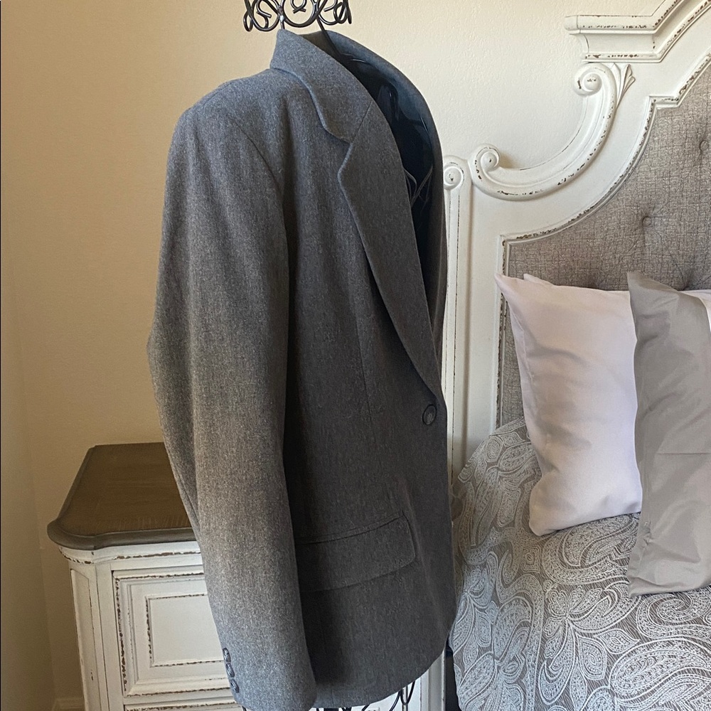 Pendleton Women's Classic Wool Gray Blazer - image 6